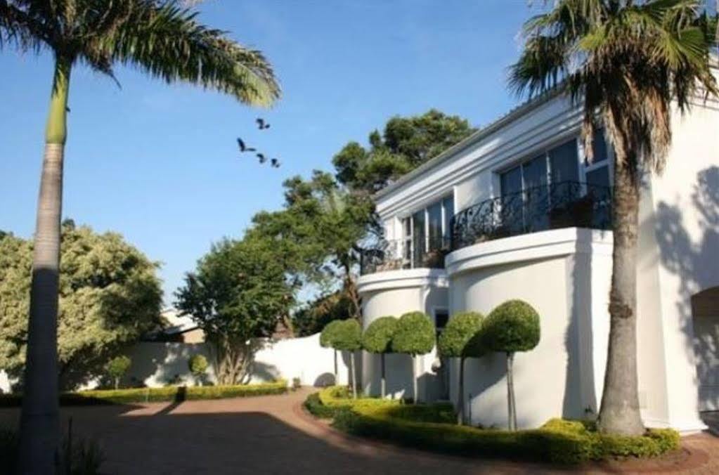 Luxury Beach Apartments Durban Esterno foto