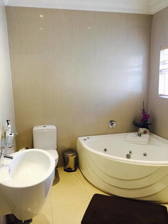 Luxury Beach Apartments Durban Esterno foto