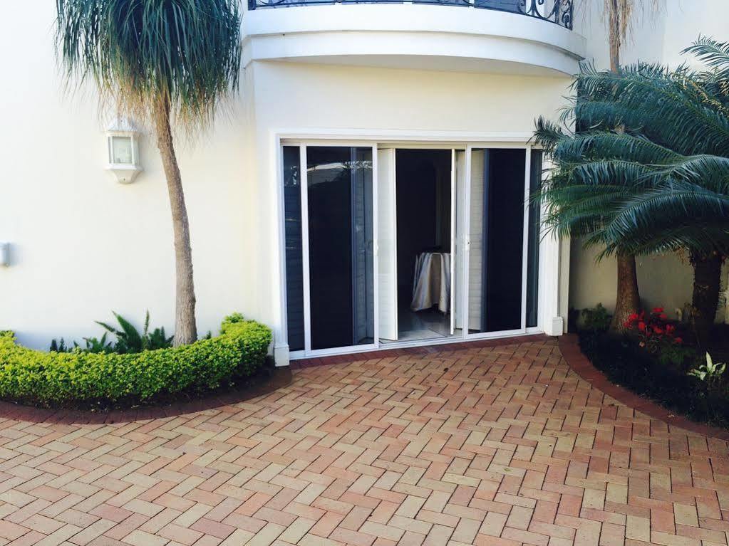 Luxury Beach Apartments Durban Esterno foto
